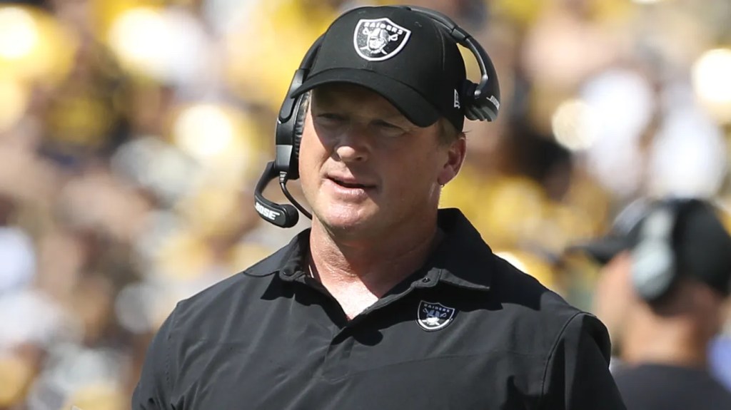 Gruden le gana a la&nbsp;NFL